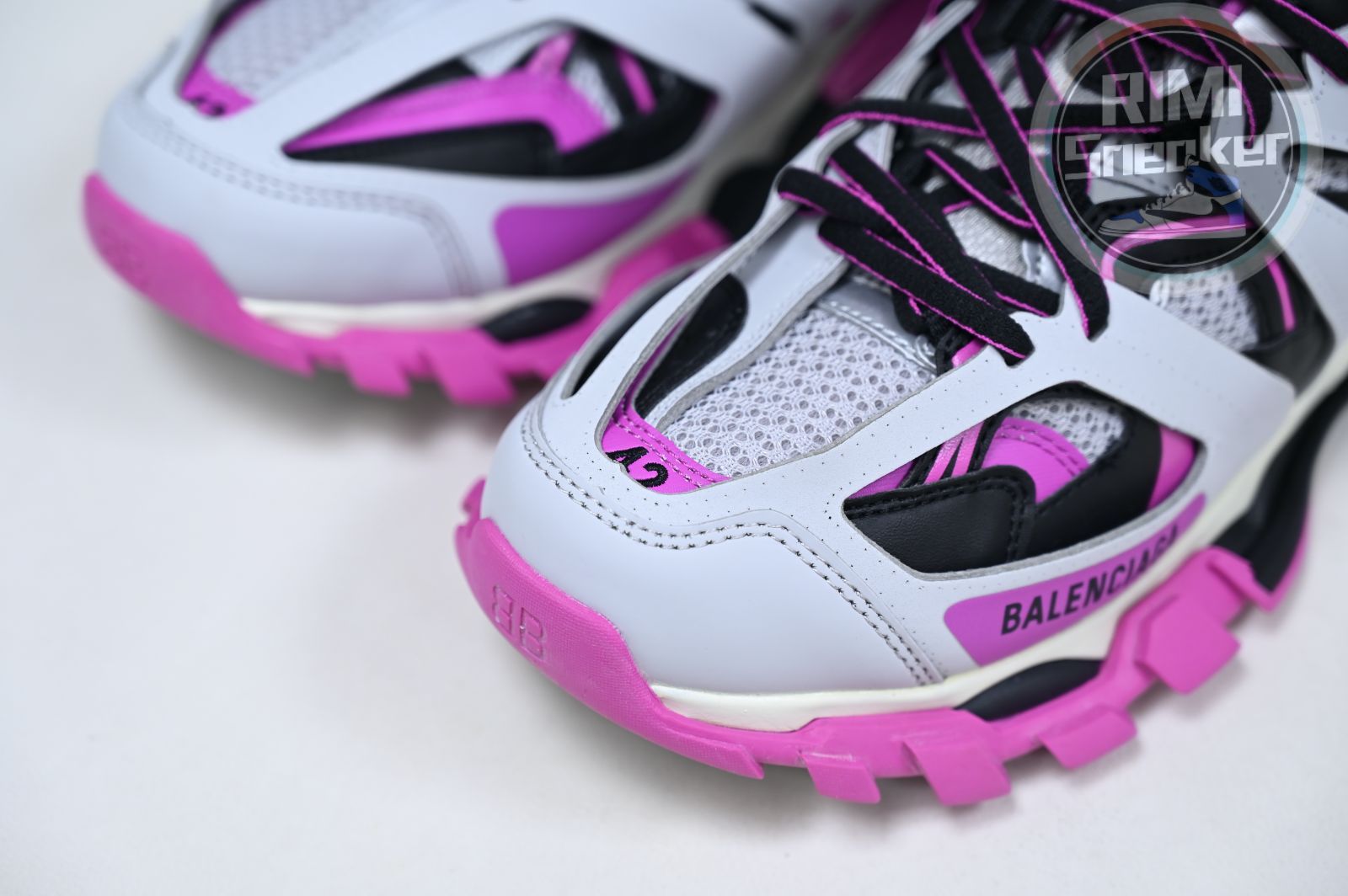 Balenciaga BLGA Track(LED)