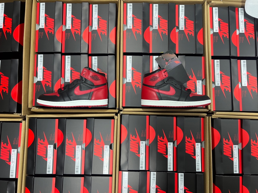 Air Jordan 1 High ’85 “Bred” HV6674-067