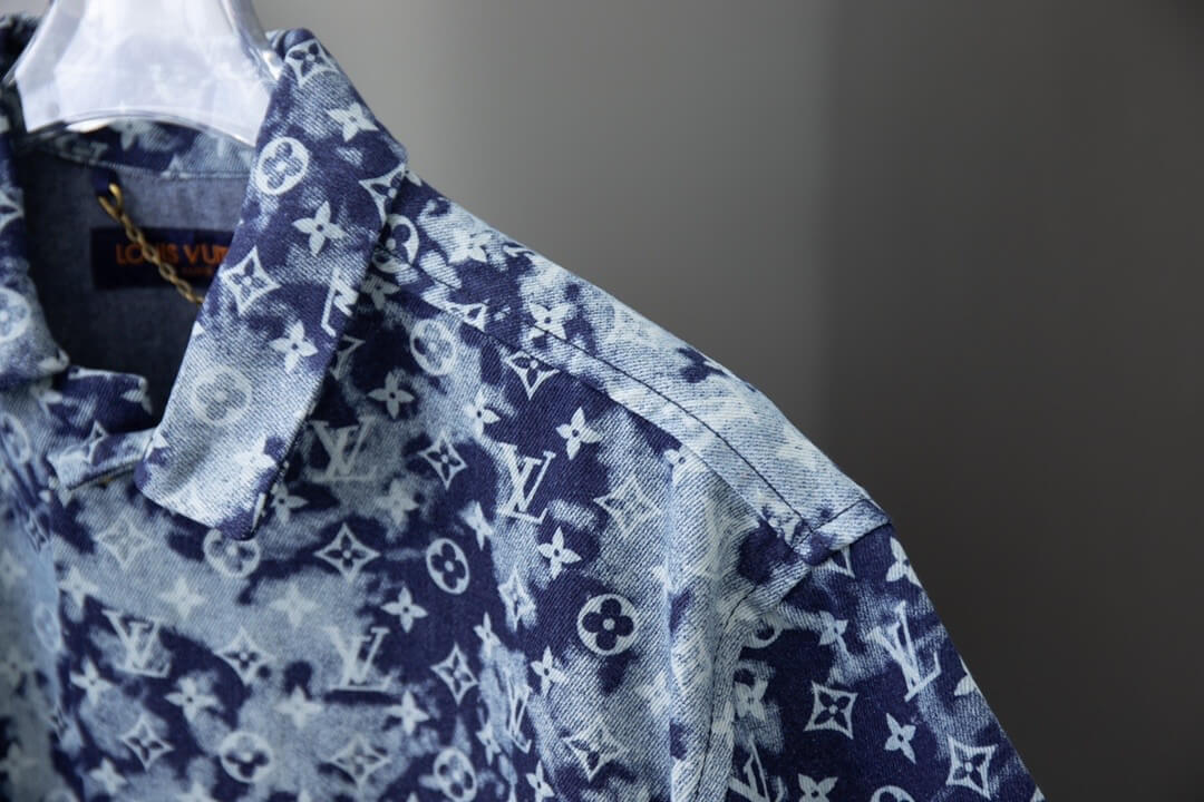 Blue All-Over Gradient Print T Shirt