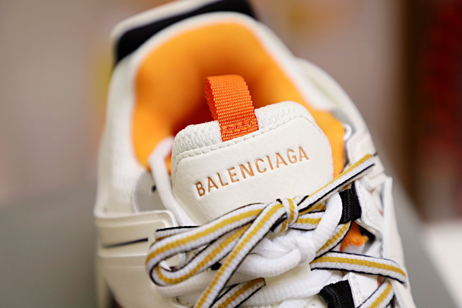 Balenciaga TRACK TRAINER WHITE ORANGE