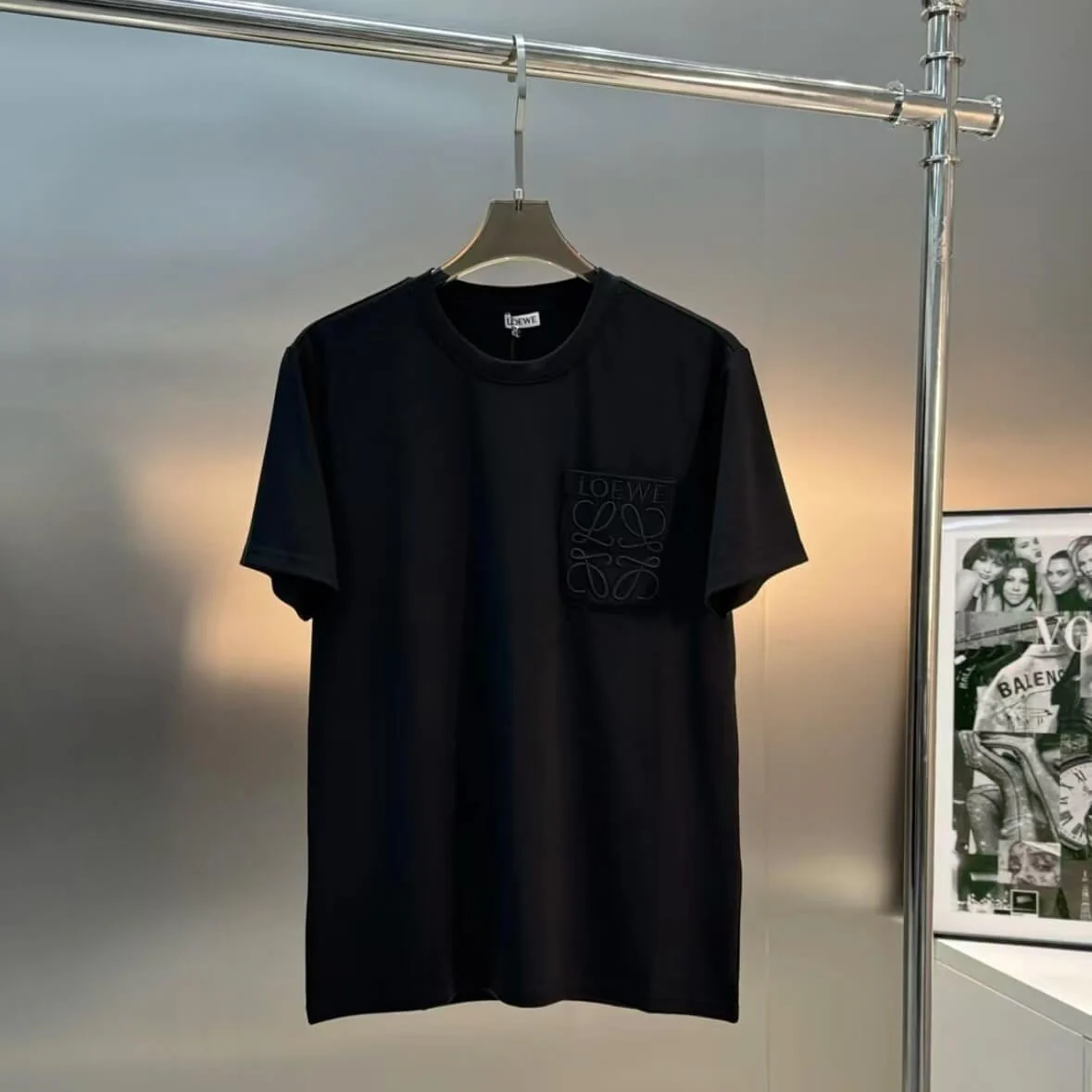 Minimalist Pocket Embroidered Design T-Shirt