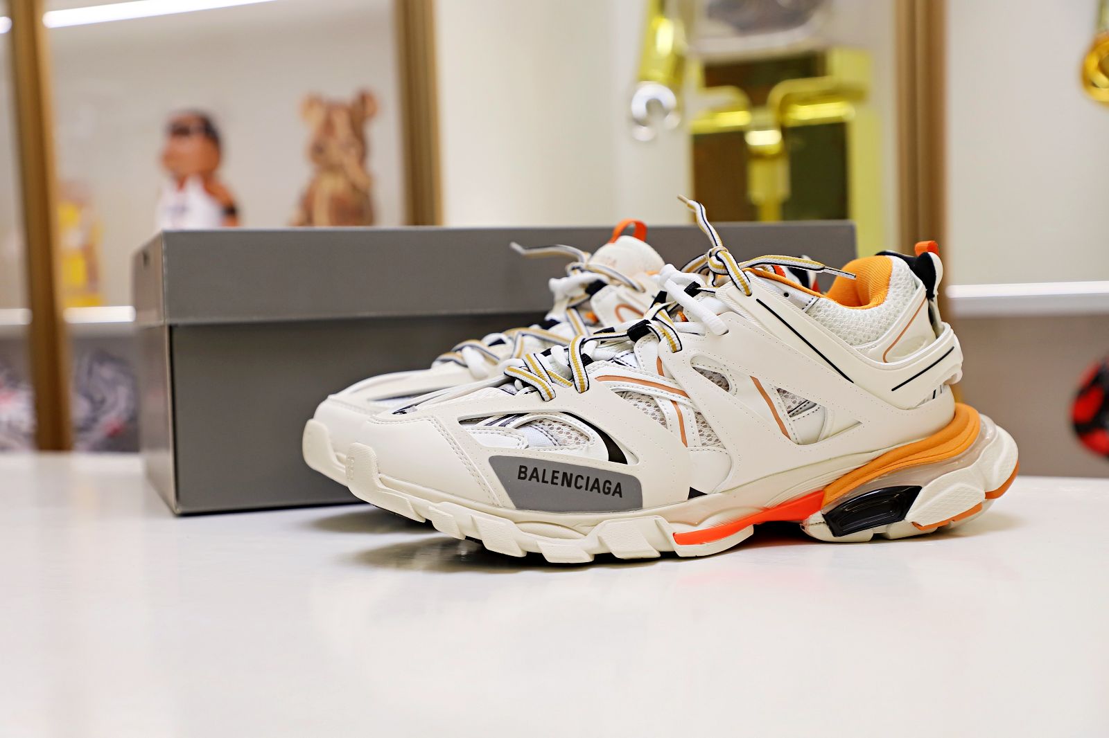 Balenciaga TRACK TRAINER WHITE ORANGE