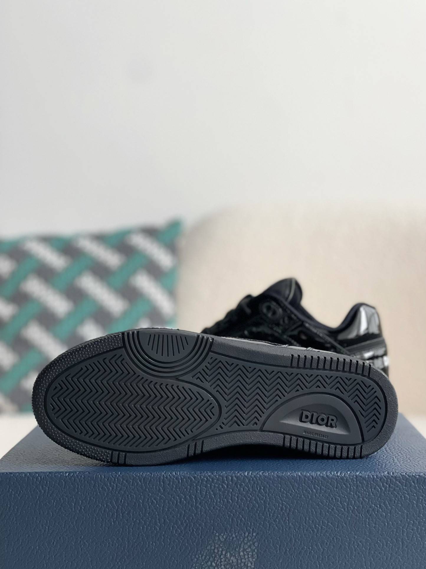 D*OR HIGH LEVEL B27 Sneaker