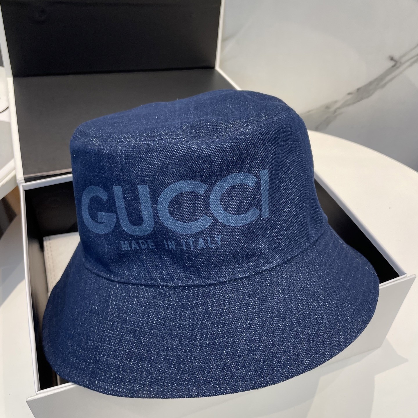 [#4996] G*u*i hat bucket hat