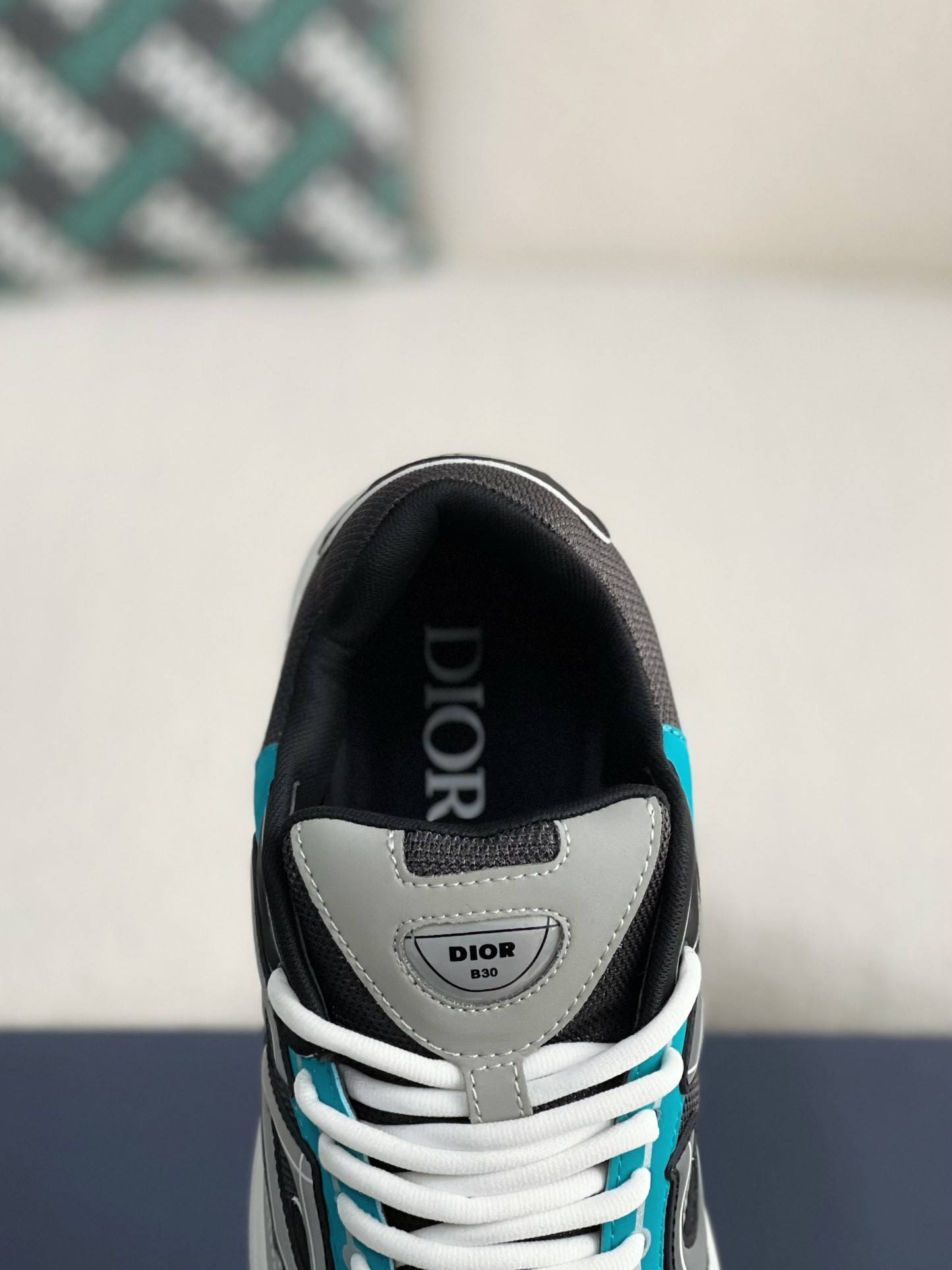 D*OR B30 New Sneaker