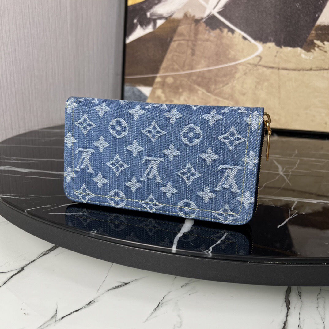 L*V  Victorine Wallet