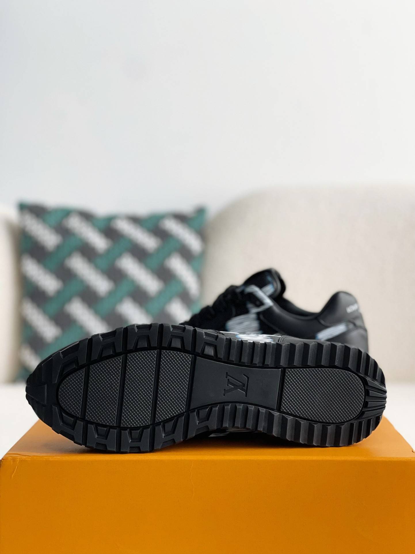 L*V Run Away Sneakers