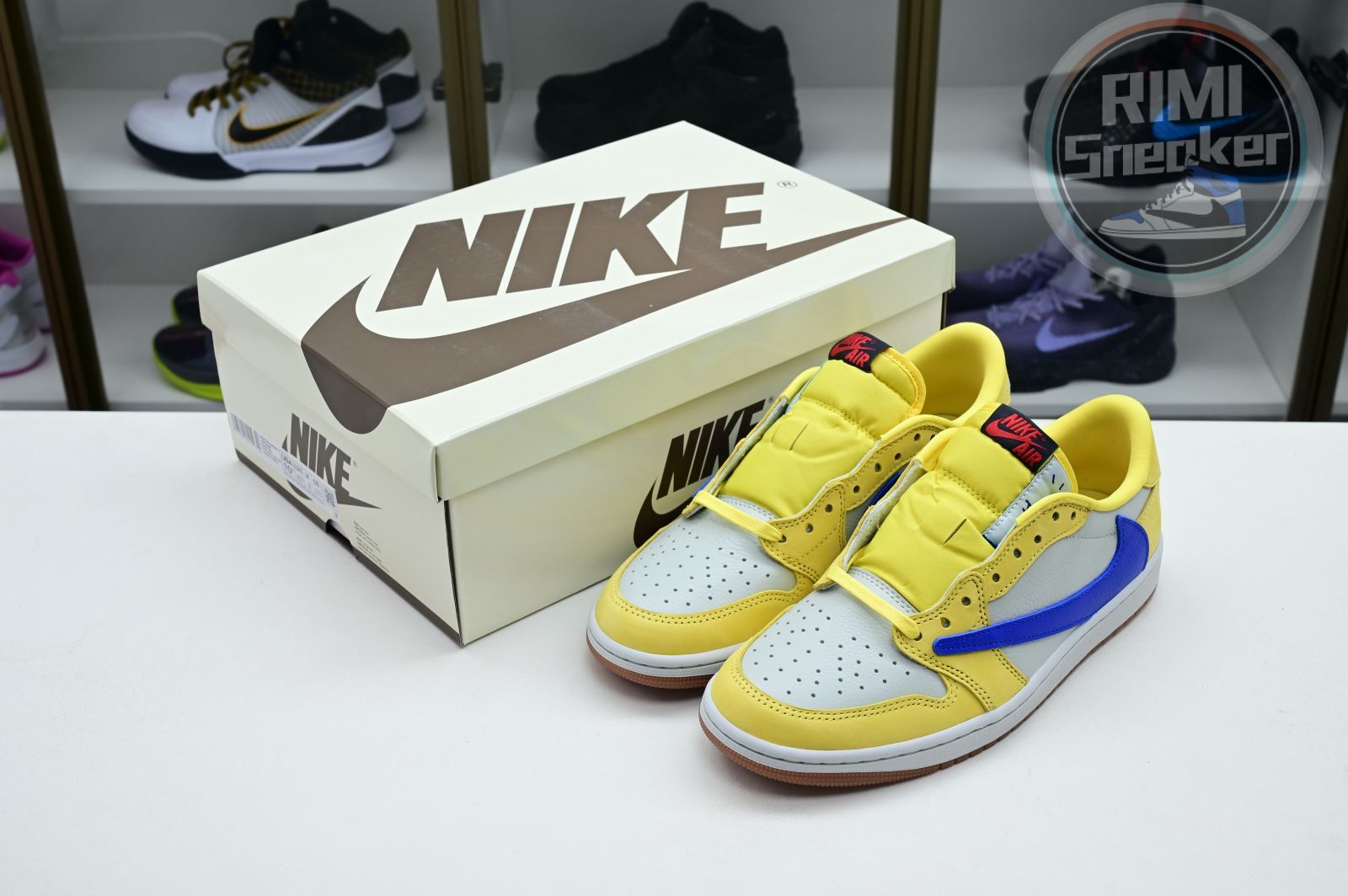 Travis Scott x Jordan Air Jordan 1 Low Canary