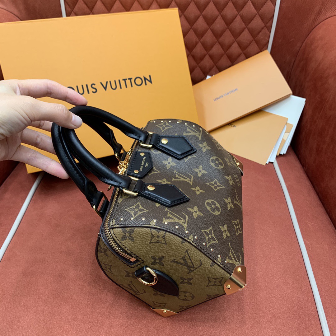 L*V 20 speedy trunk M13146