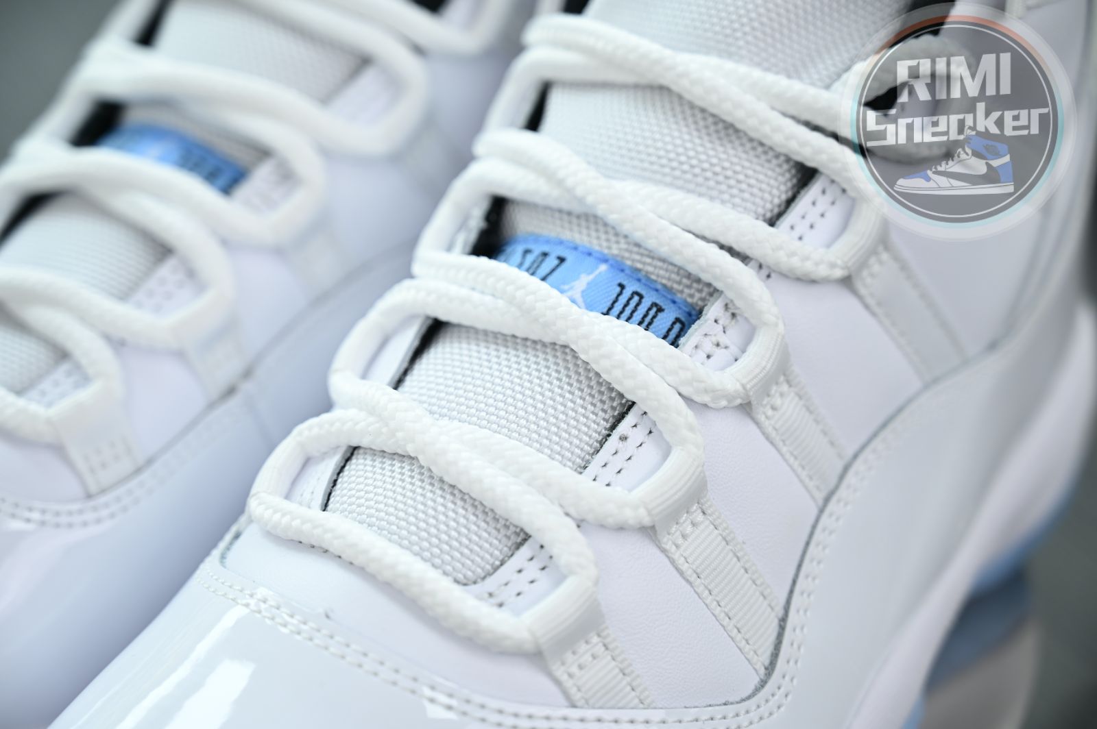 Jordan Air Jordan 11“Legend Blue”  2024  CT8012-104