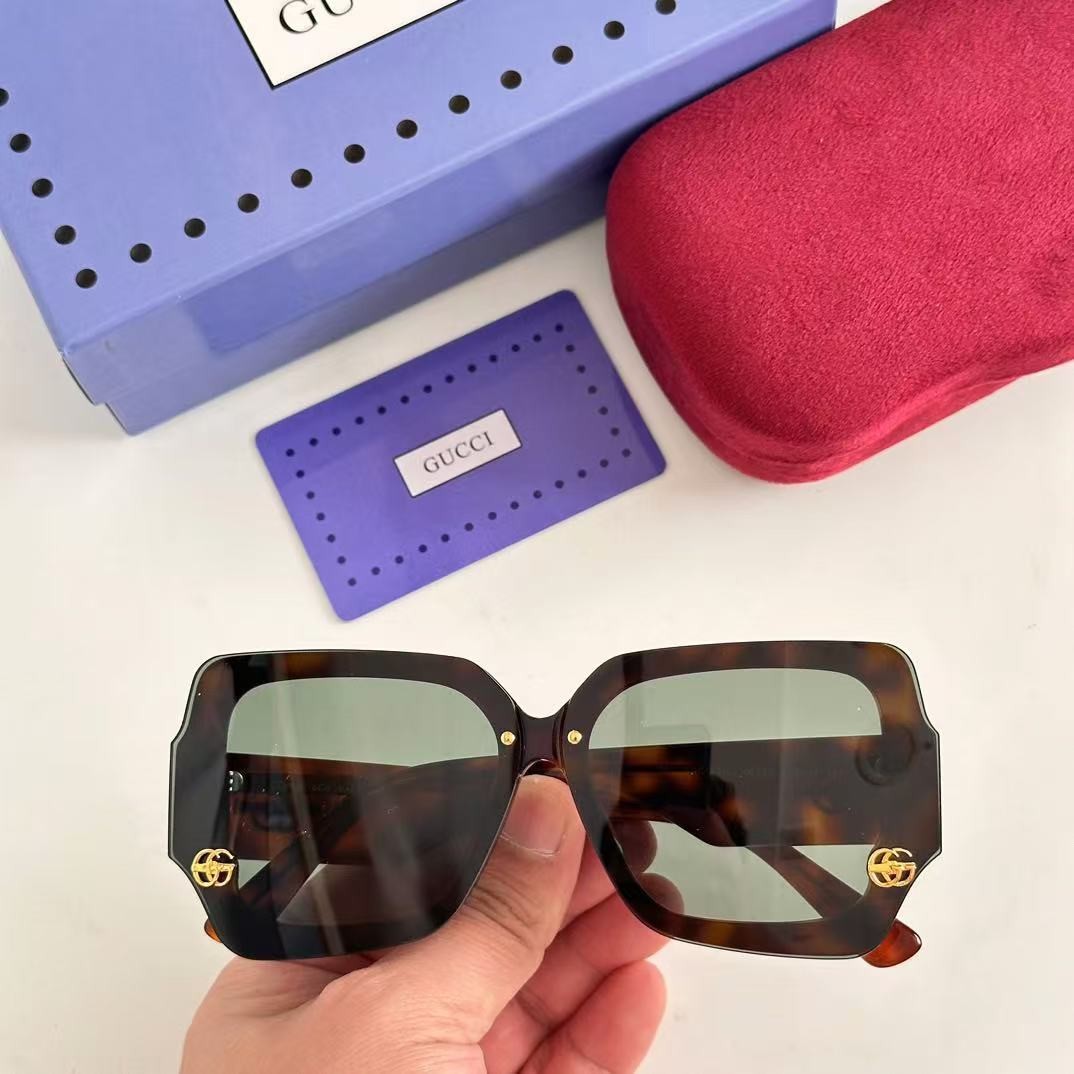 G*u*i new trend sunglasses