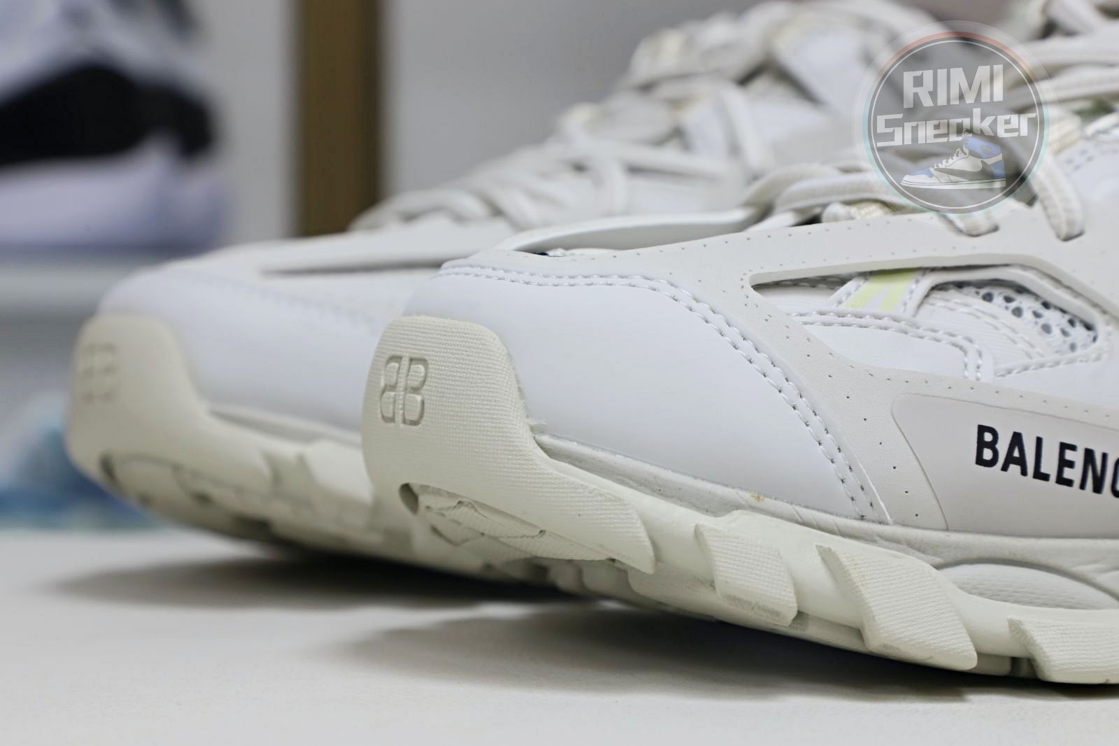 Balenciaga BLGA  Track（LED）