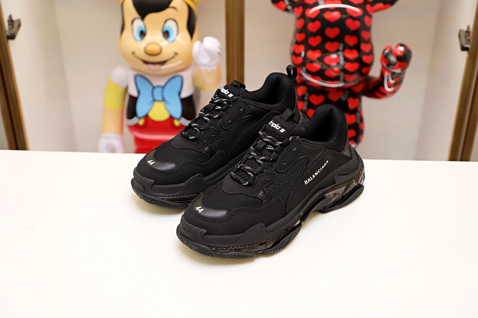 Balenciaga TRIPLE S Black