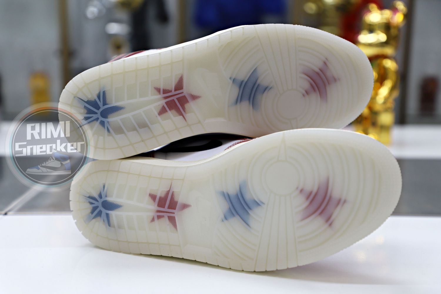 TROPHY ROOM X AIR JORDAN 1 RETRO HIGH OG SP