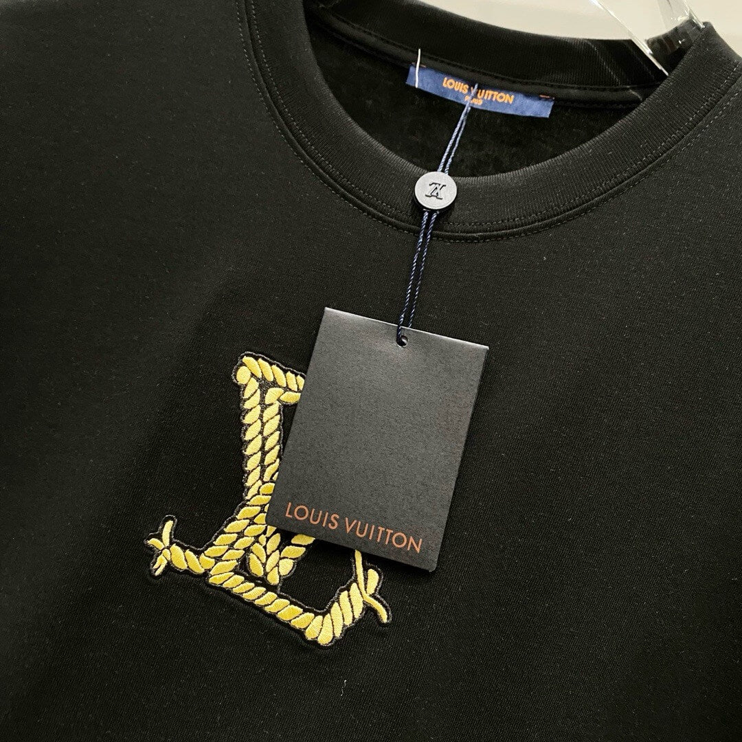 Rope Pattern Embroidery T Shirt