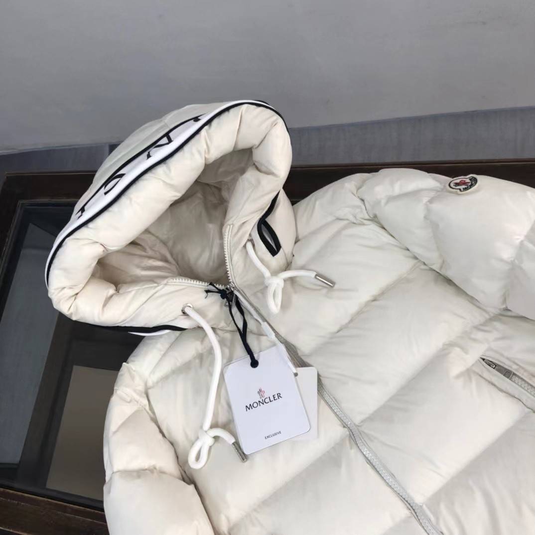 MONCLER MONTBELIARD DOWN LADIES