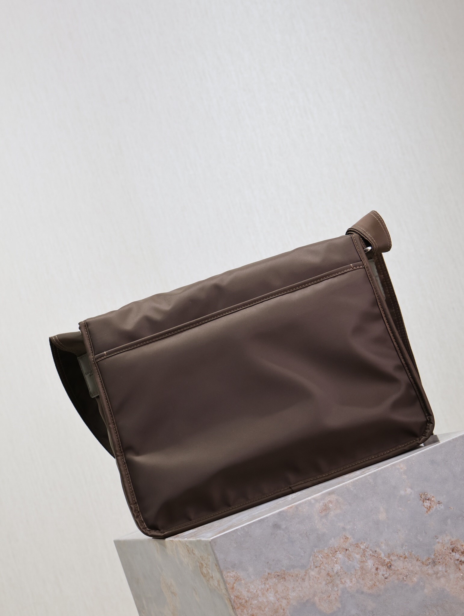 Niki messenger in canvas