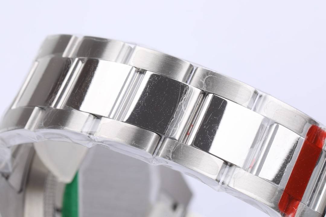 Rolex Submariner 41 Series Men