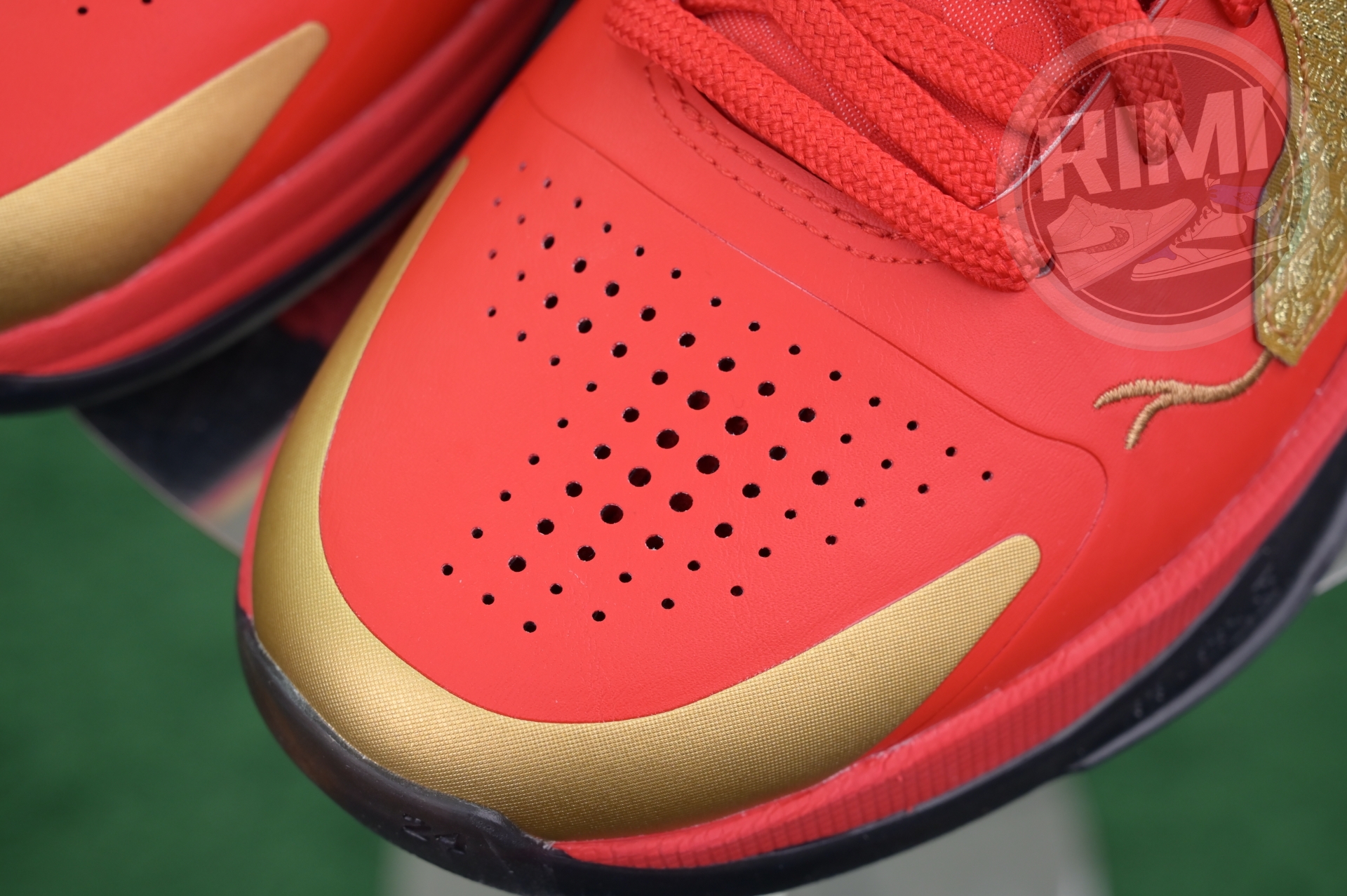 Nike Kobe 5 Protro“Year of the Mamba”