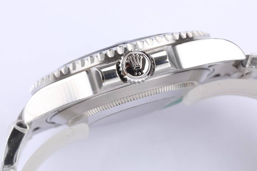 Rolex Submariner 41 Series Men