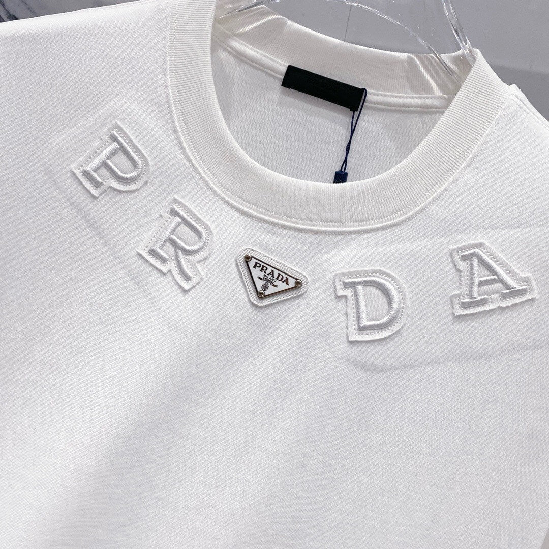 Triangle Pattern 3D Embroidery T Shirt