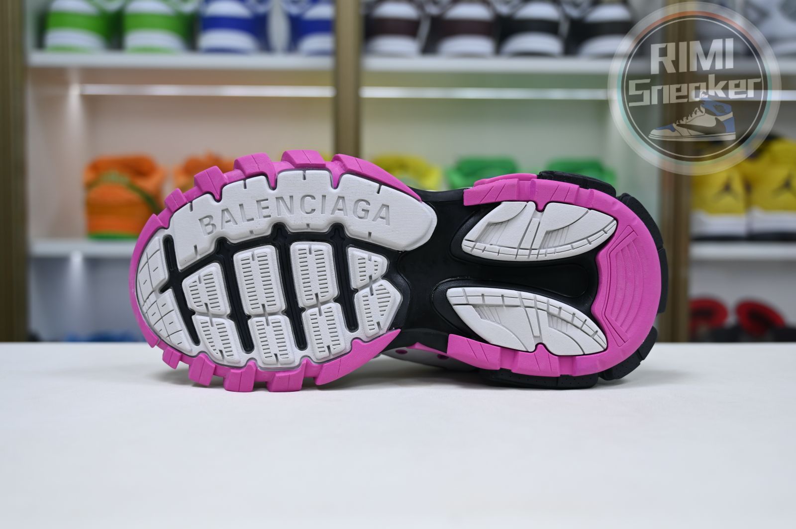 Balenciaga BLGA Track(LED)