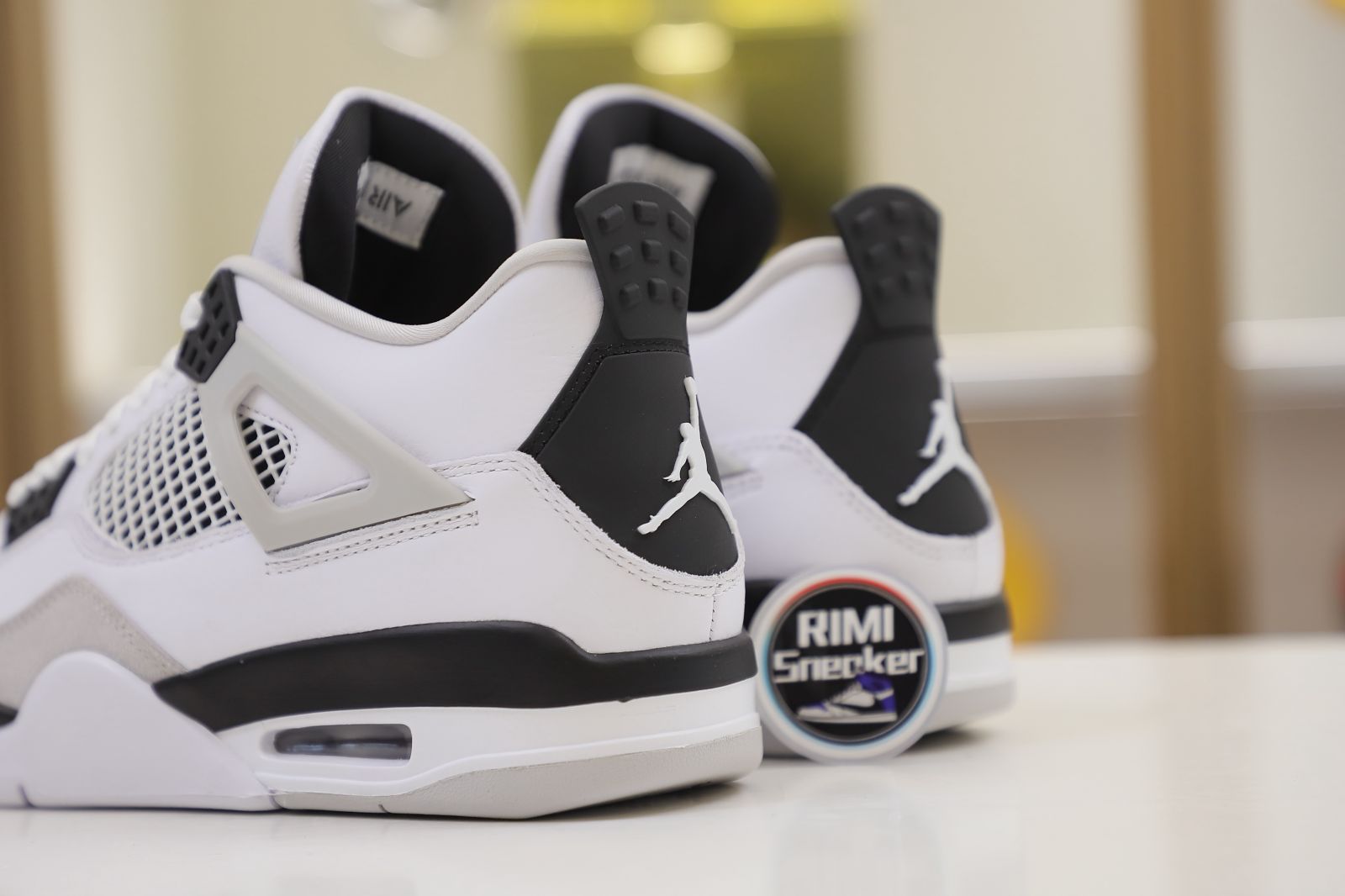 AIR JORDAN 4 MILITARY BLACK DH6927-111