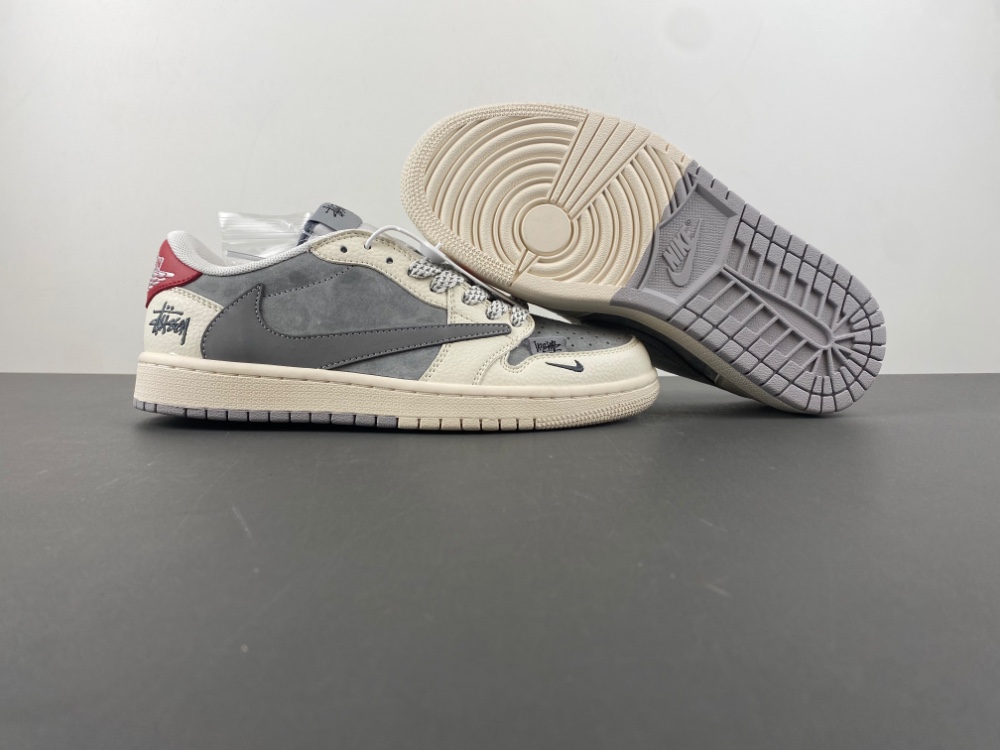Travis Scott x Fragment Design x Jordan Air Jordan 1 Low OG SP AJ-SJ2068-130