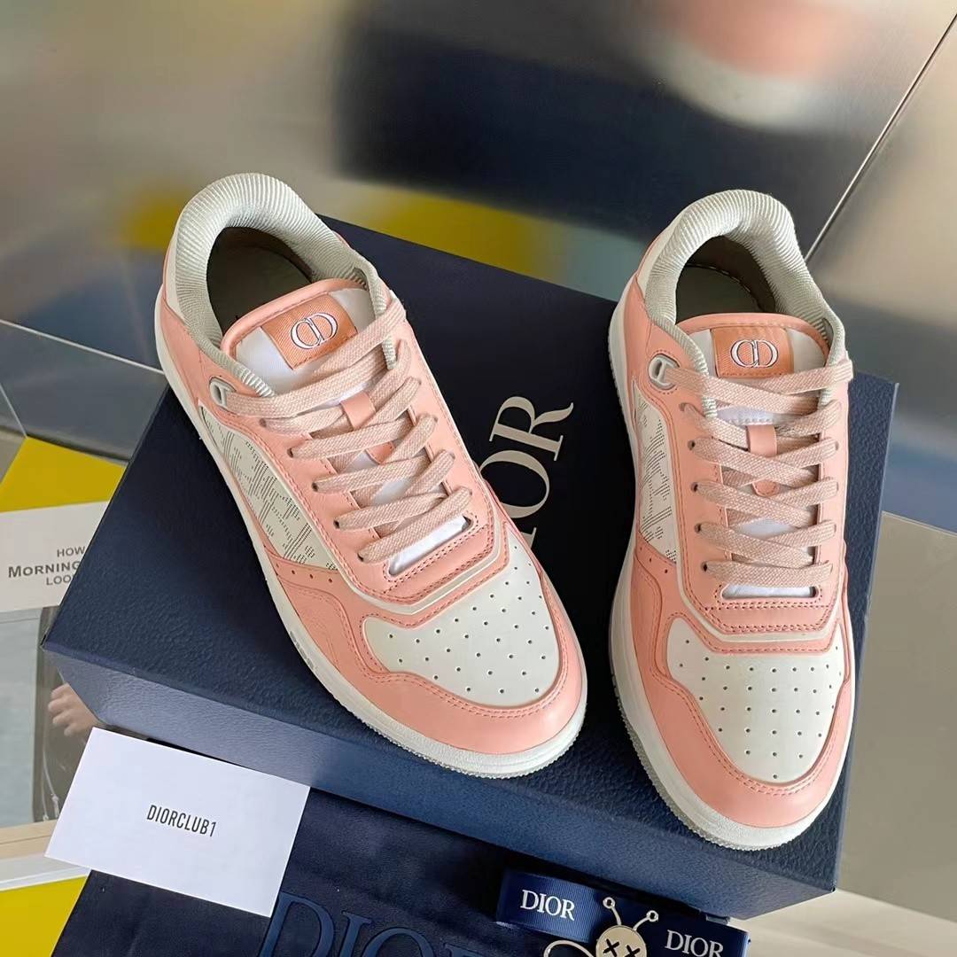 D*OR HIGH LEVEL B27 Sneaker