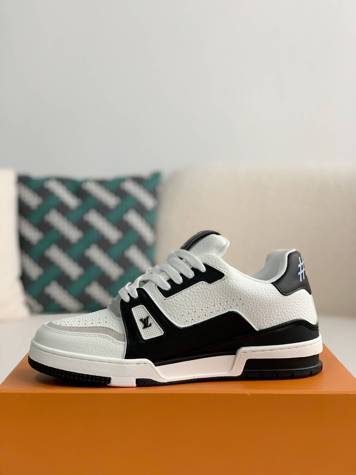 Nike x L*V Trainers Sneakers