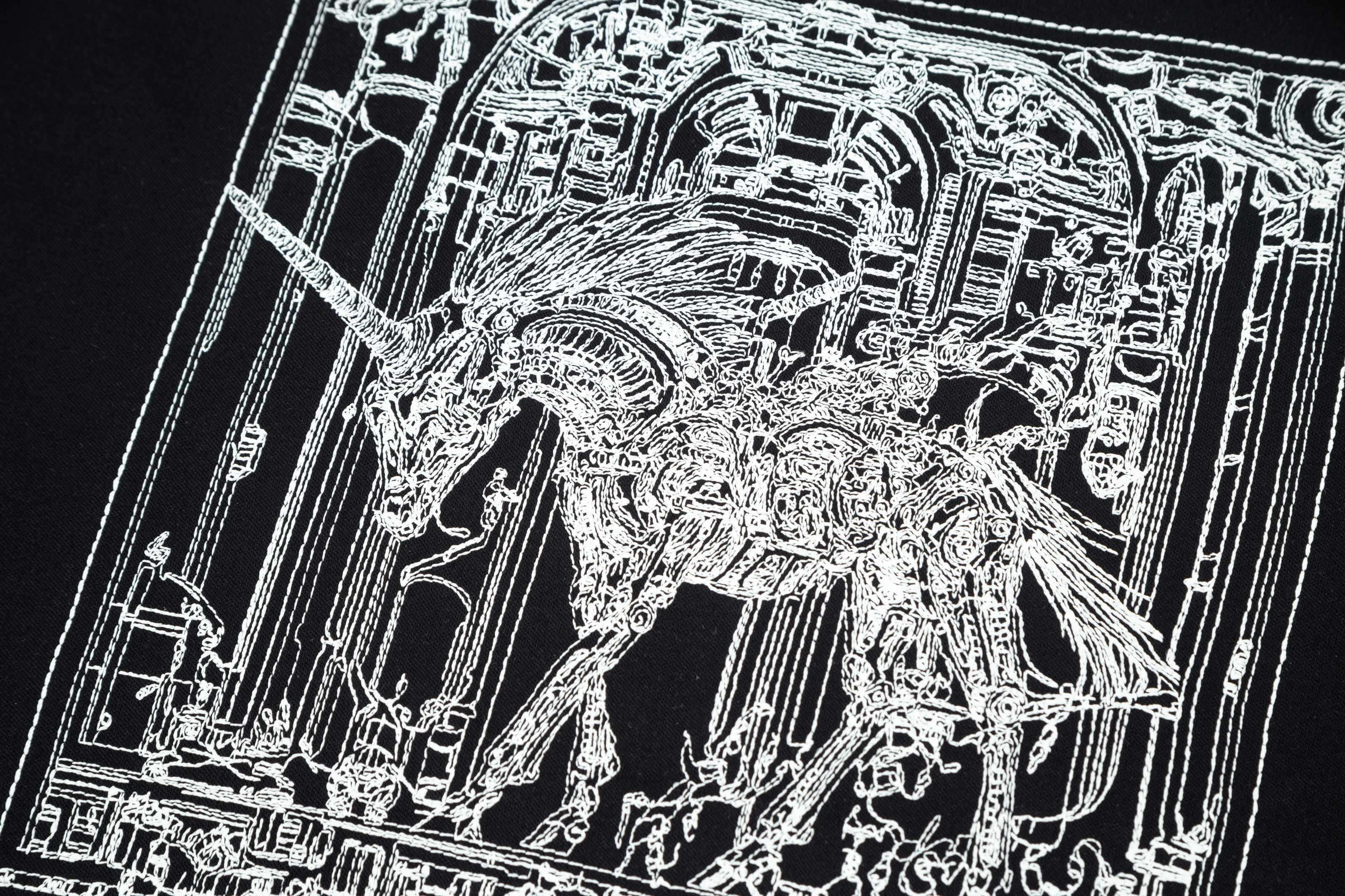 Exquisite Horse Embroidered T-Shirt