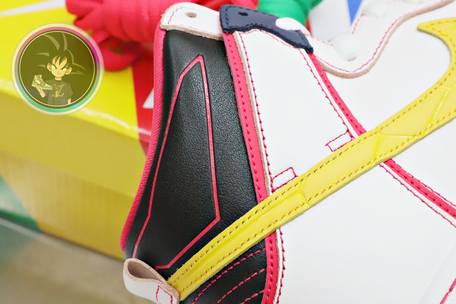 GUNDAM X DUNK HIGH SB