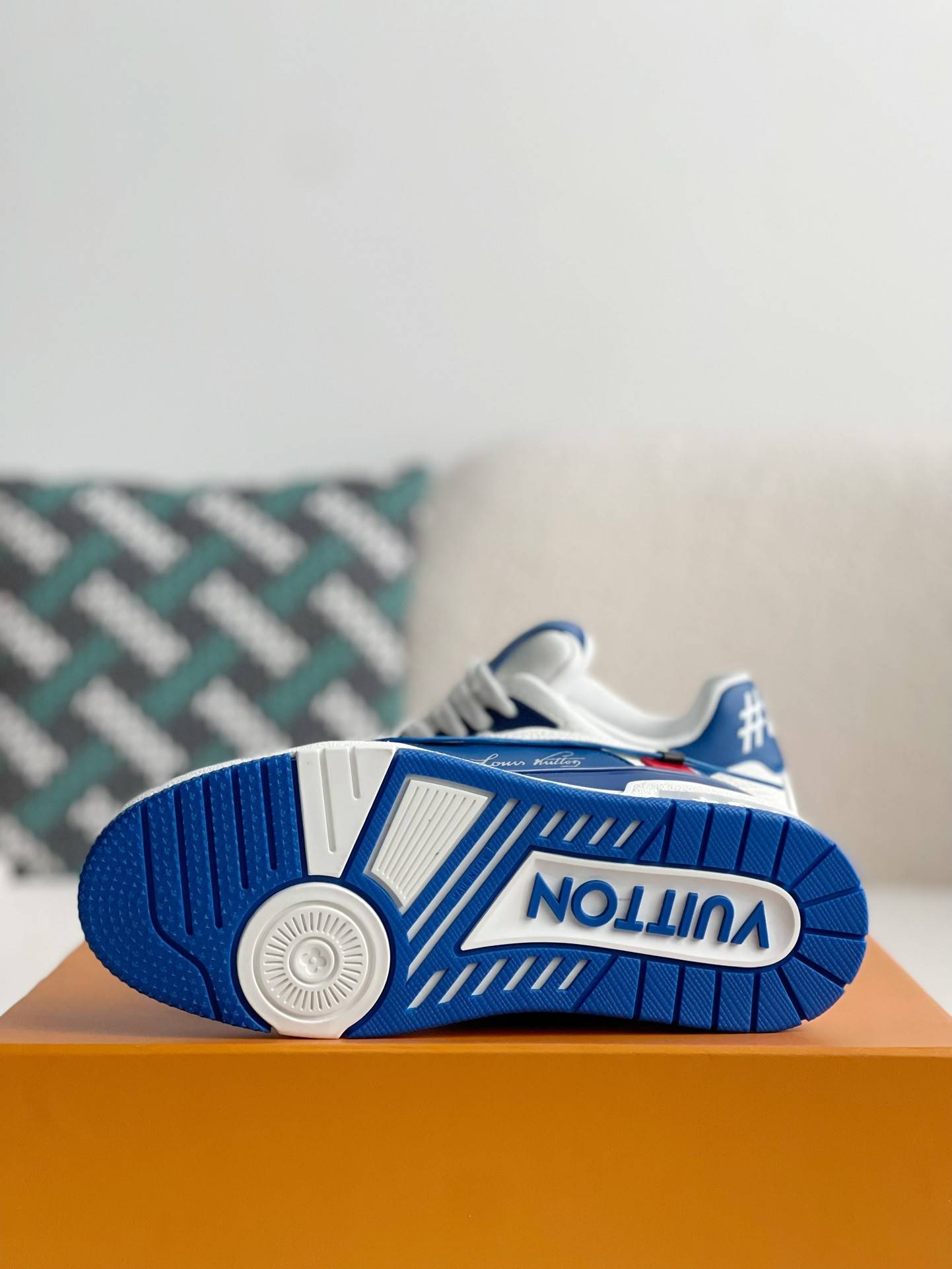 Nike x L*V Trainers Sneakers