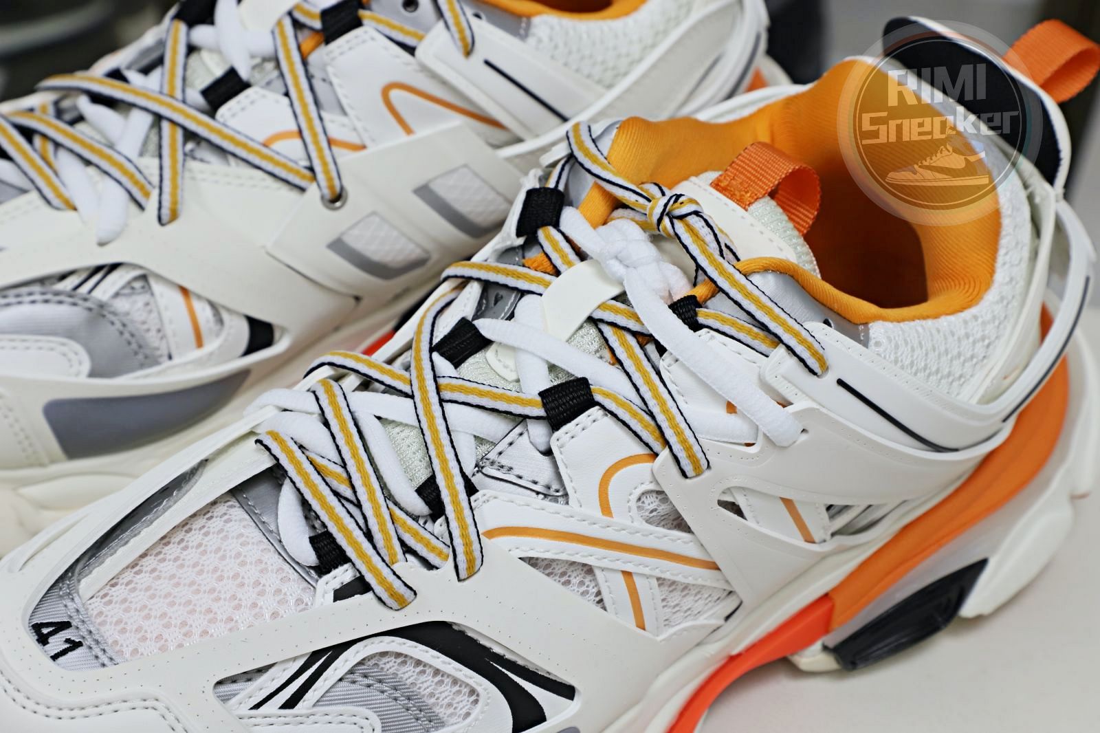 Balenciaga BLGA  Track（LED）