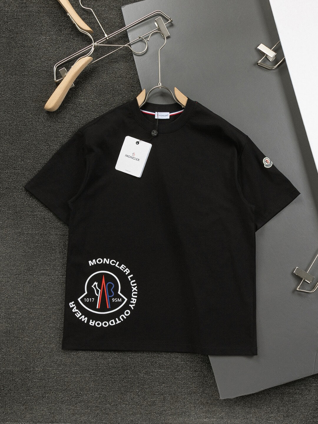 Classic Pattern Print T Shirt