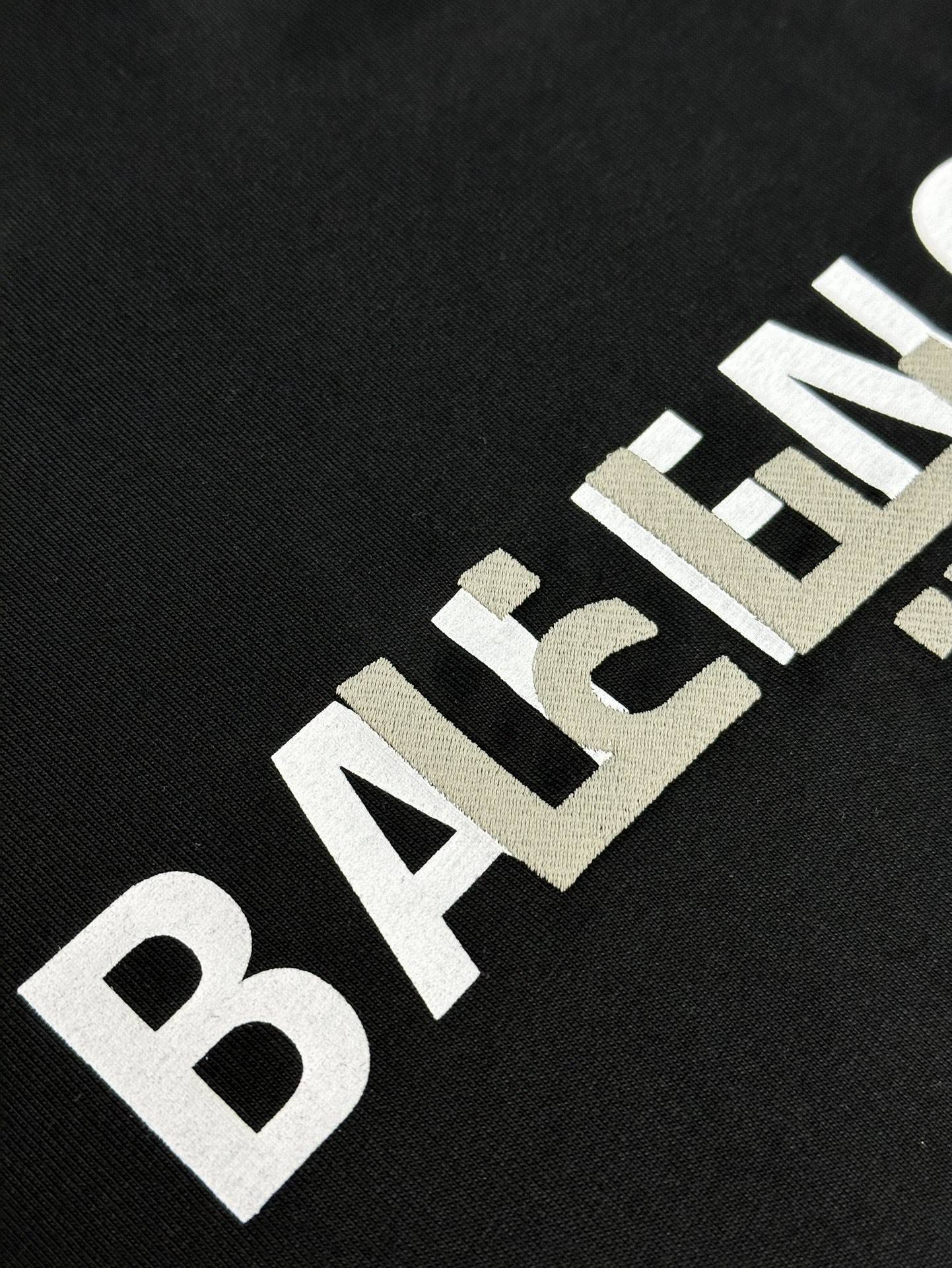 Balenciaga double back embroidered short sleeves
