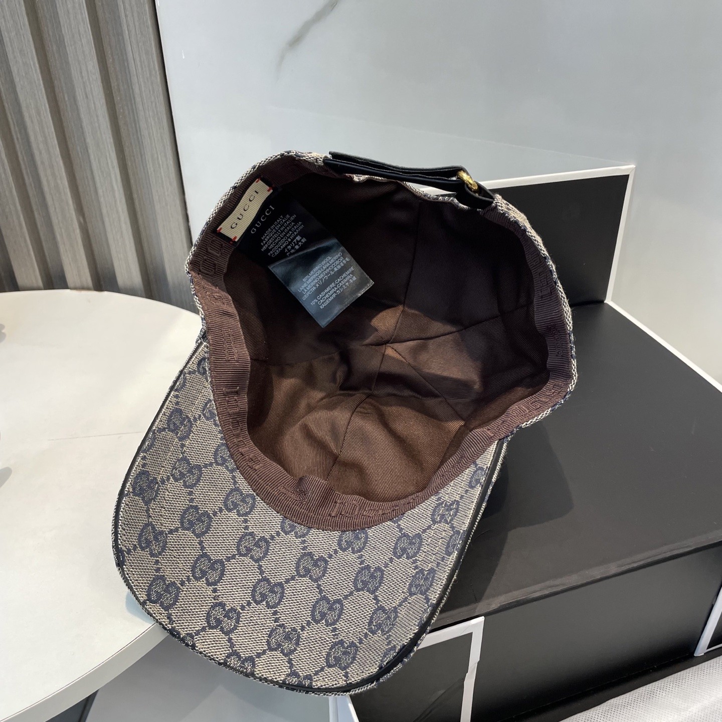 [#4922] G*u*i baseball cap peaked c ap hat