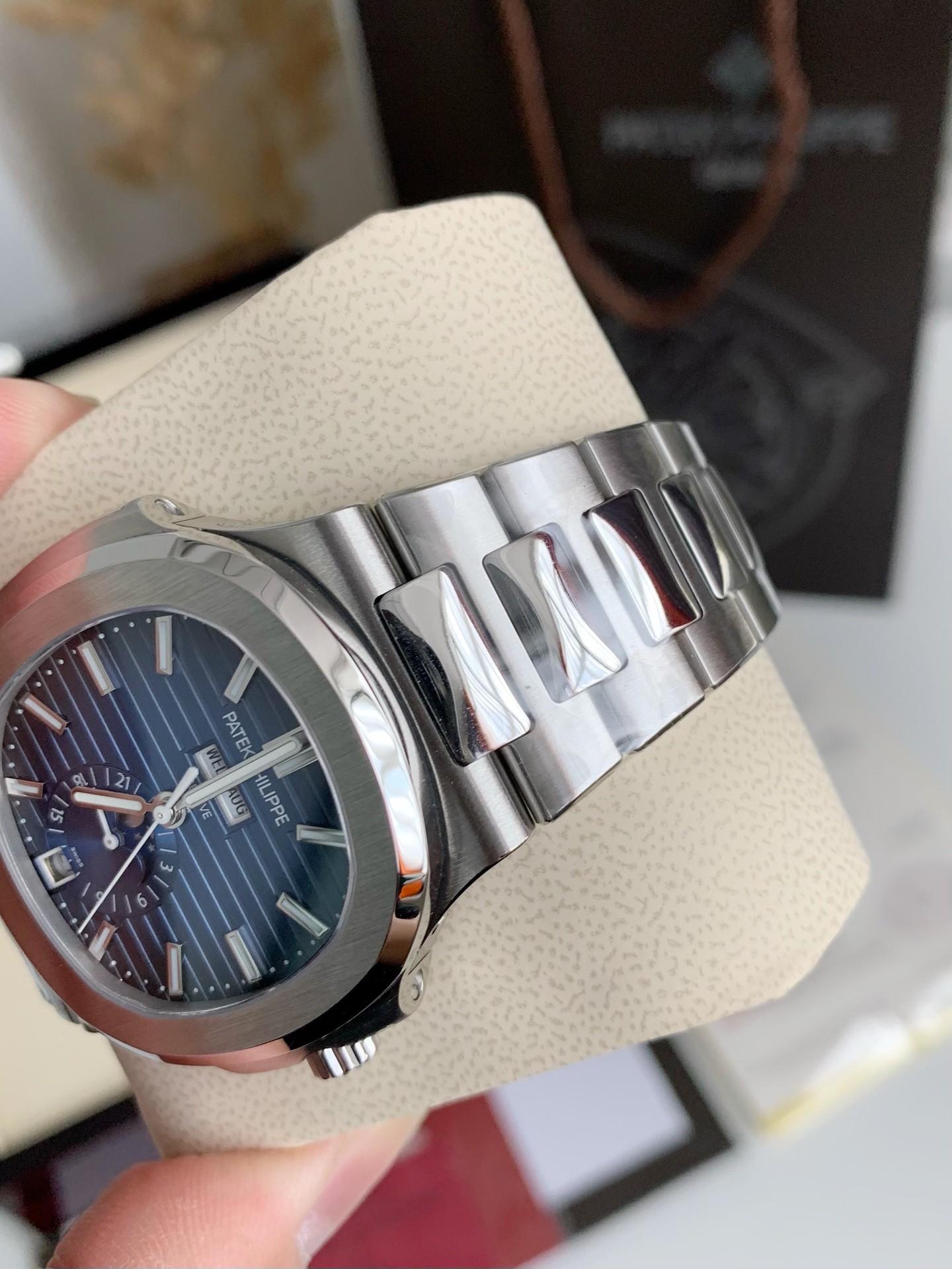 PATEK PHILIPPE 5726 series watch