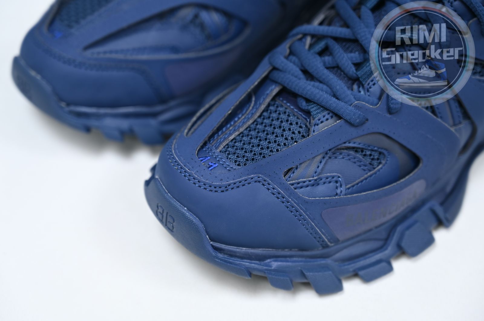 Balenciaga BLGA Track(LED)