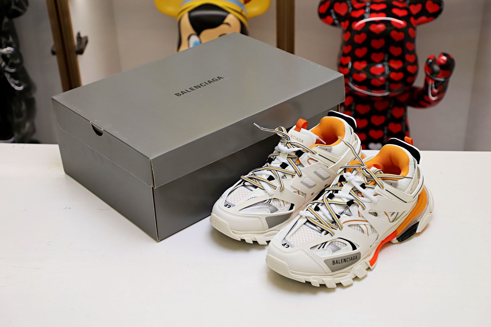 Balenciaga TRACK TRAINER WHITE ORANGE