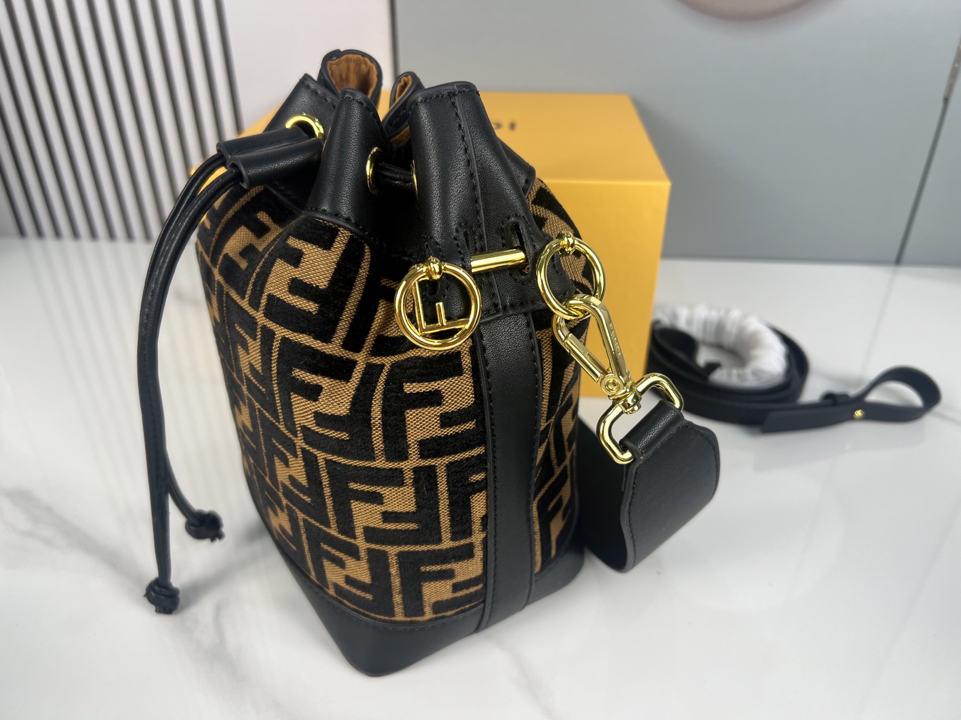 Fendi Mon Tresor Small Bucket Bag Size: 15-23cm