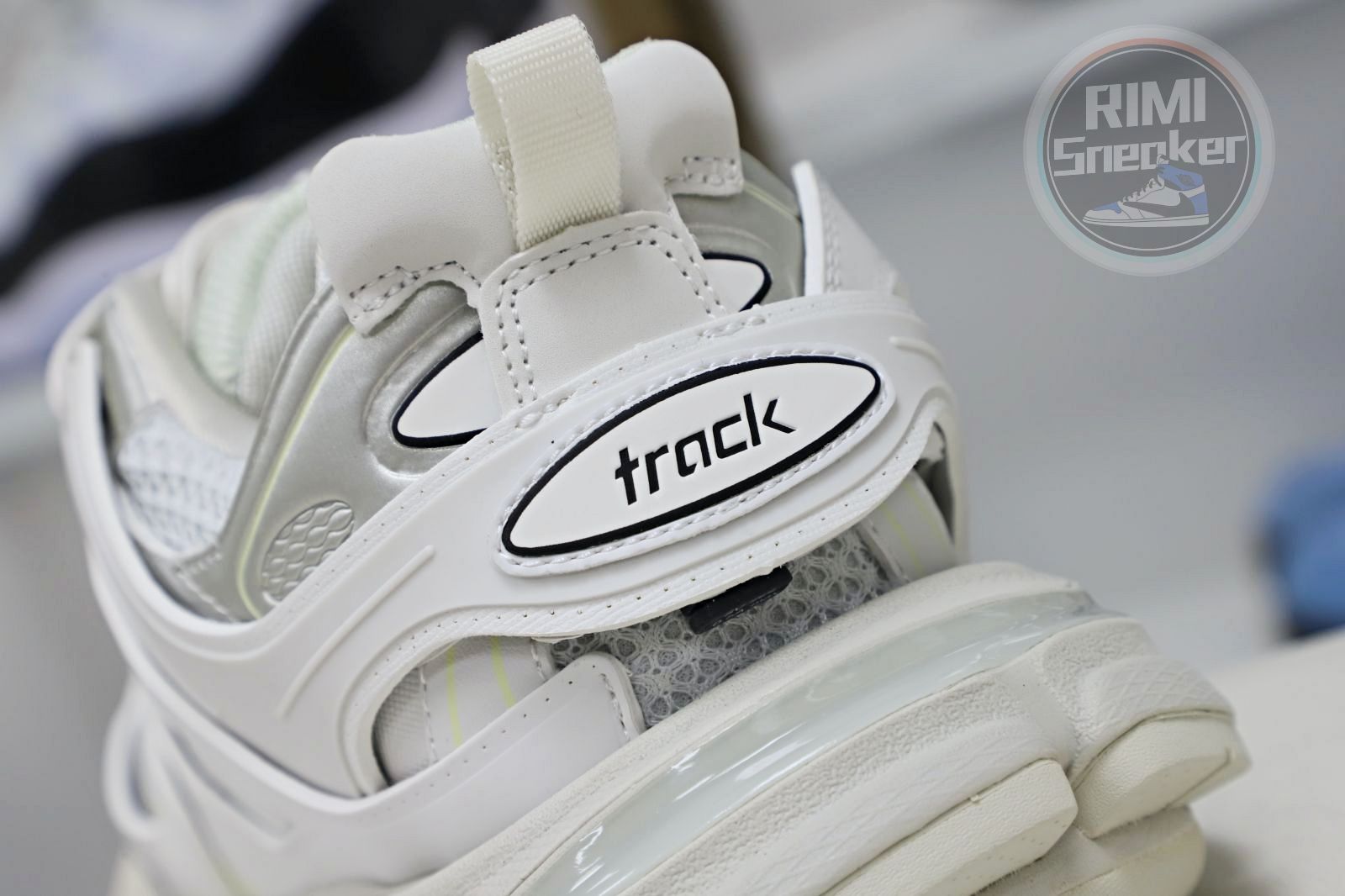 Balenciaga BLGA  Track（LED）