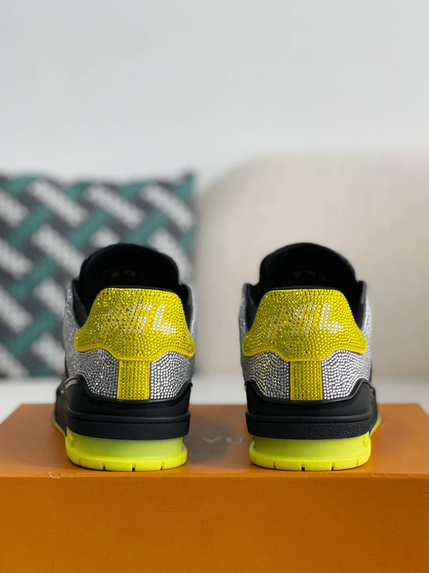 L*V Trainers Sneakers