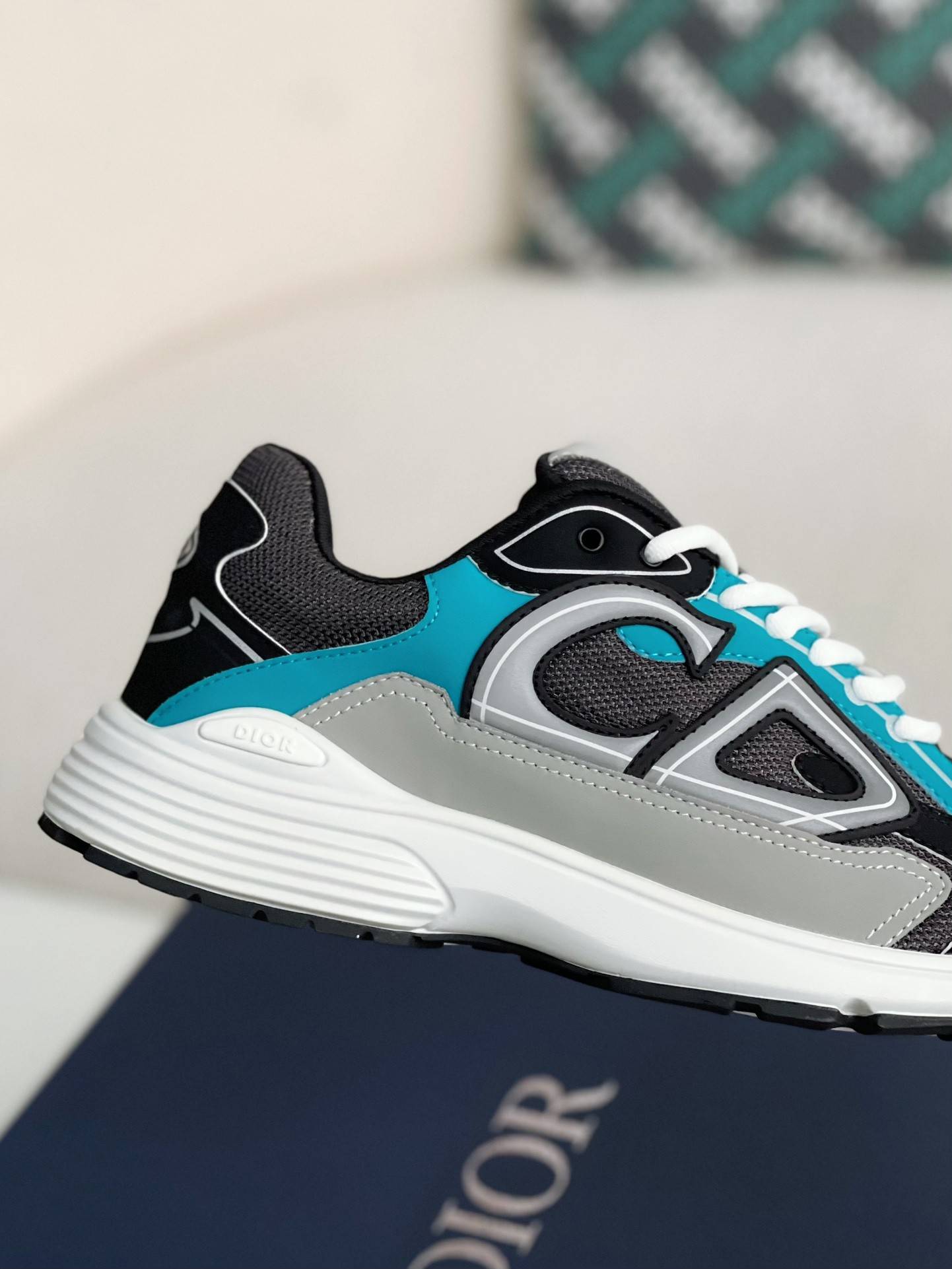 D*OR B30 New Sneaker