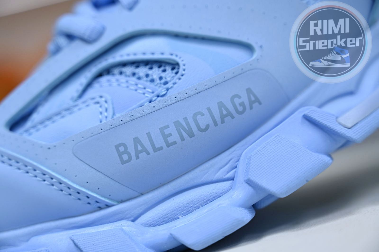 Balenciaga  BLGA  Track（LED）