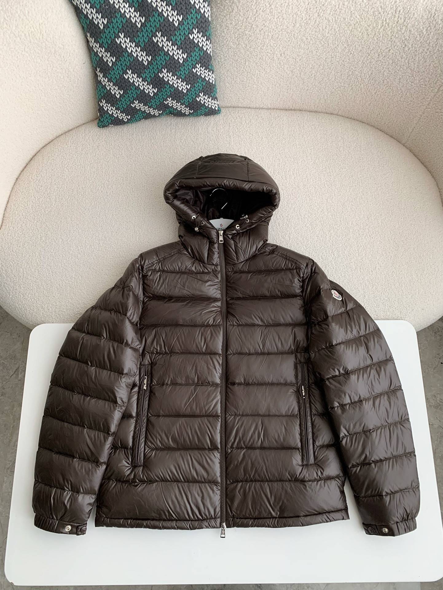 Moncler Short  men''s down jacket