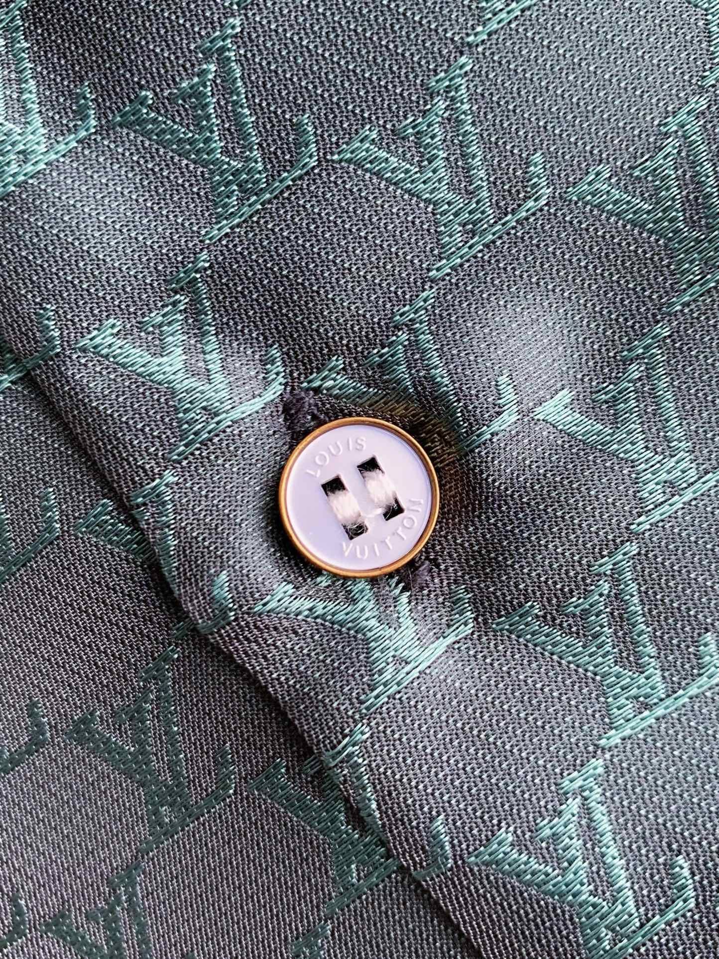 Louis Vuitton  Shirts