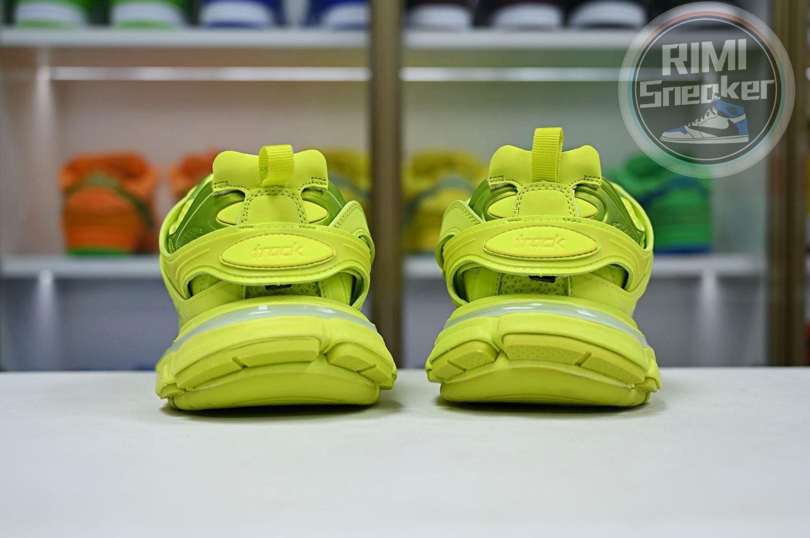 Balenciaga BLGA Track(LED)