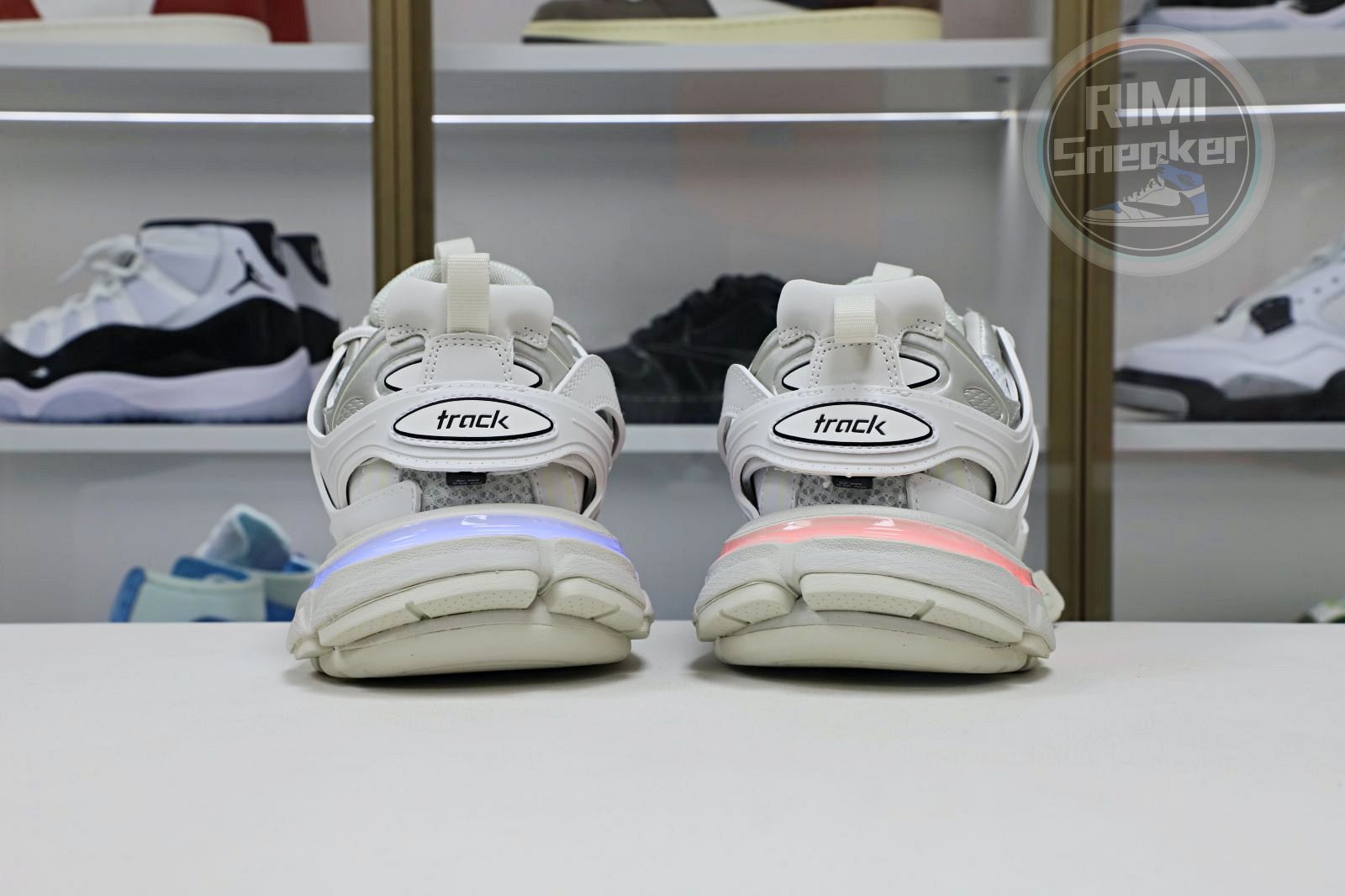Balenciaga BLGA  Track（LED）
