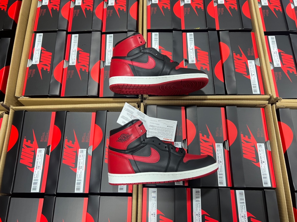 Air Jordan 1 High ’85 “Bred” HV6674-067